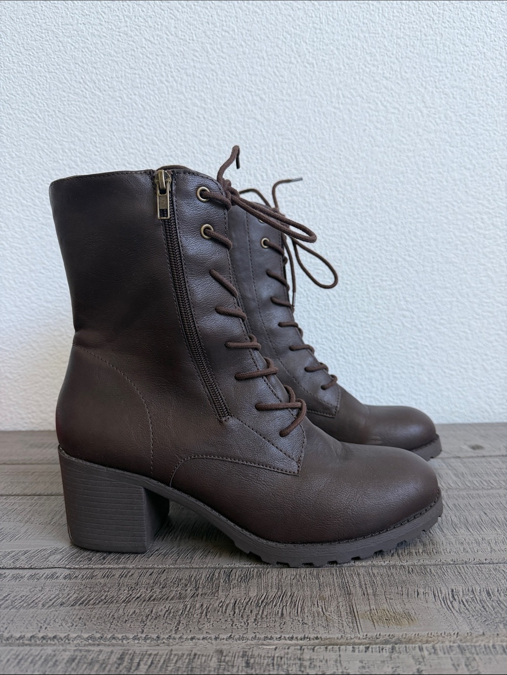 Sun + Stone Women's Sheilaa Dark Brown Lace-Up Lug Combat Boots NIB